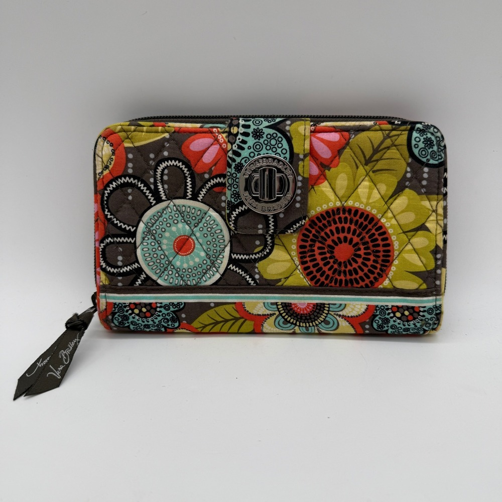 Vera Bradley Turnlock Wallet Womens Flower Shower Floral Quilted Cotton